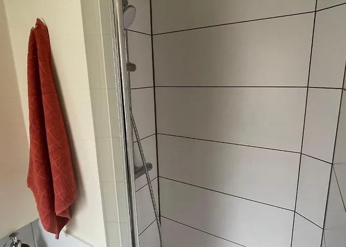 Comme Une Chambre D\'Hotel Au Coeur De Lyon