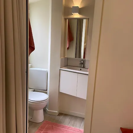 Comme Une Chambre D'Hotel Au Coeur De Lyon Extérieur photo