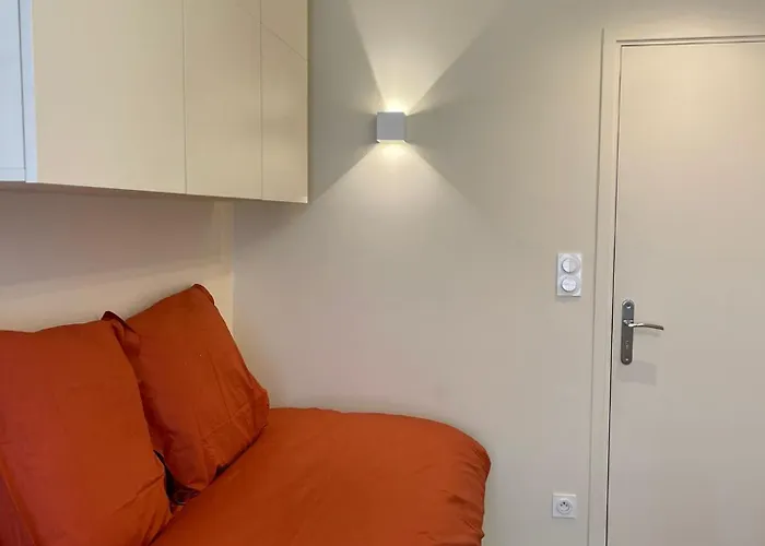 Comme Une Chambre D\'Hotel Au Coeur De Lyon
